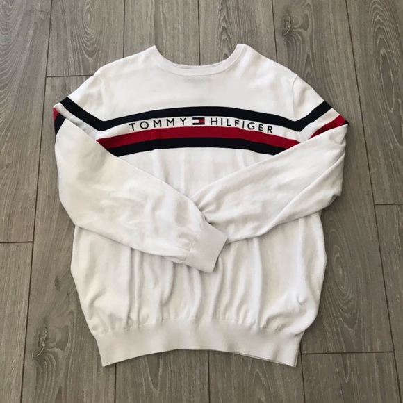 Tommy Hilfiger Sweaters - Tommy Hilfiger oversized sweatshirt! ♡